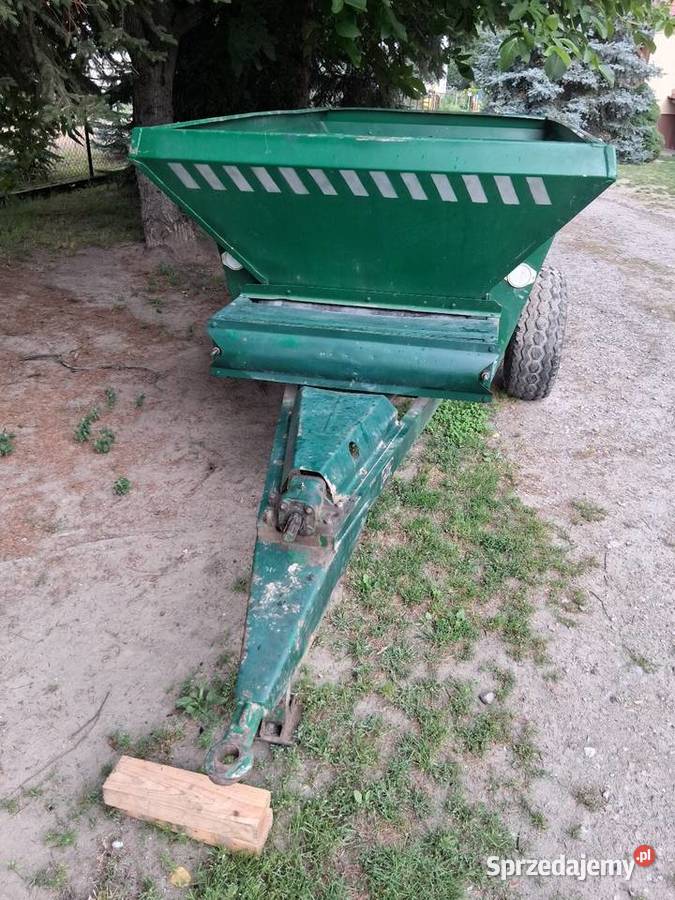 Rozsiewacz wapna rcw 3 Puławy sprzedam