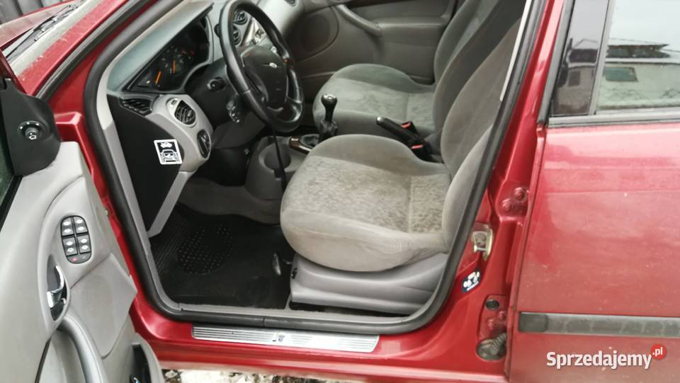 Focus MK1 Ghia 18 benzyna LPG 4/5