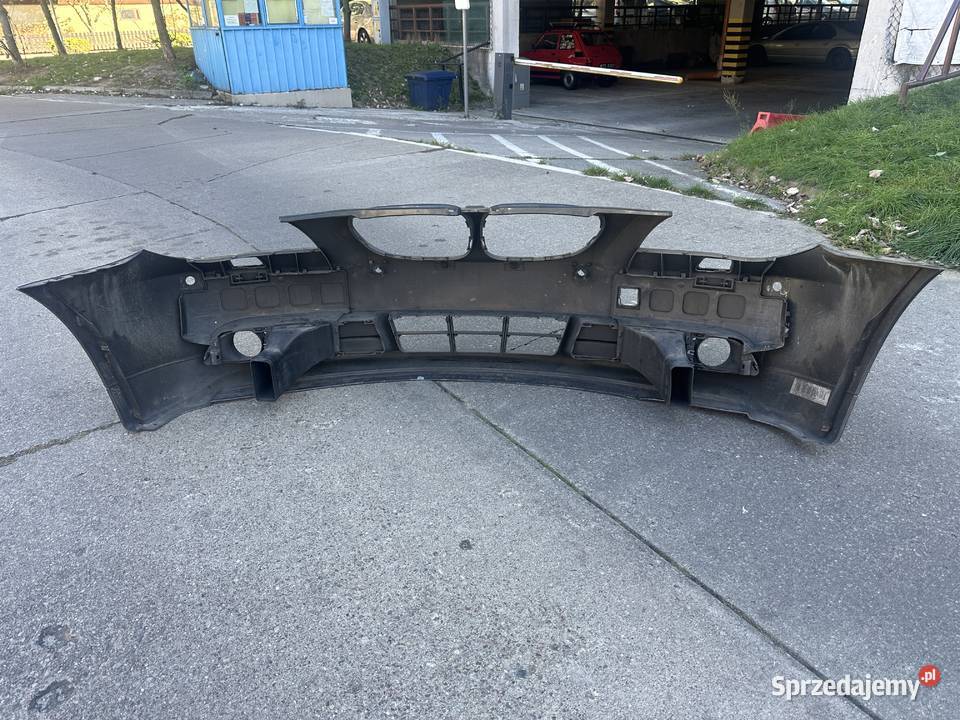 Zderzak BMW E6061 osobowe