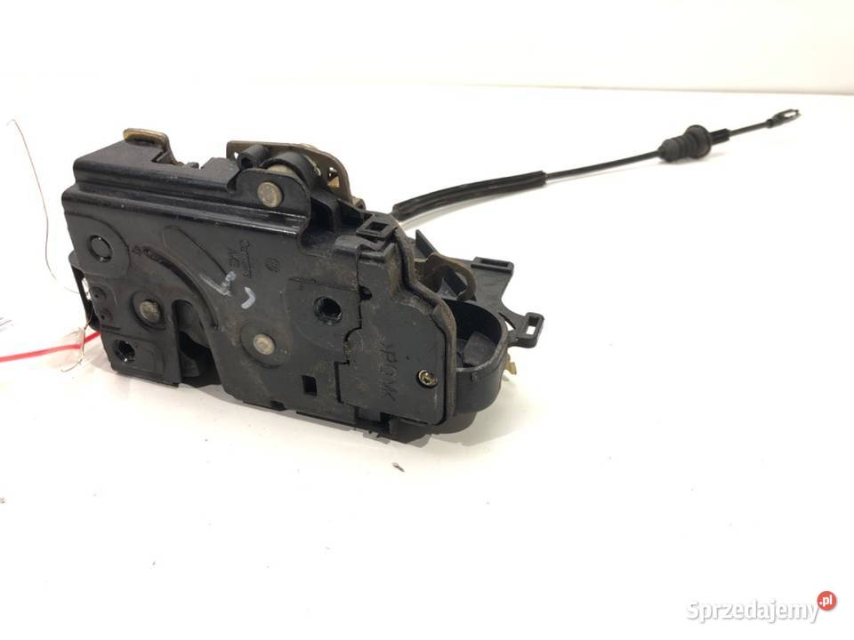 ZAMEK DRZWI LEWY TYŁ VW GOLF IV Hatchback 9708 sprzedam