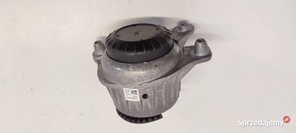 MERCEDES W205 PODUSZKA SILNIKA A2052406717 osobowe