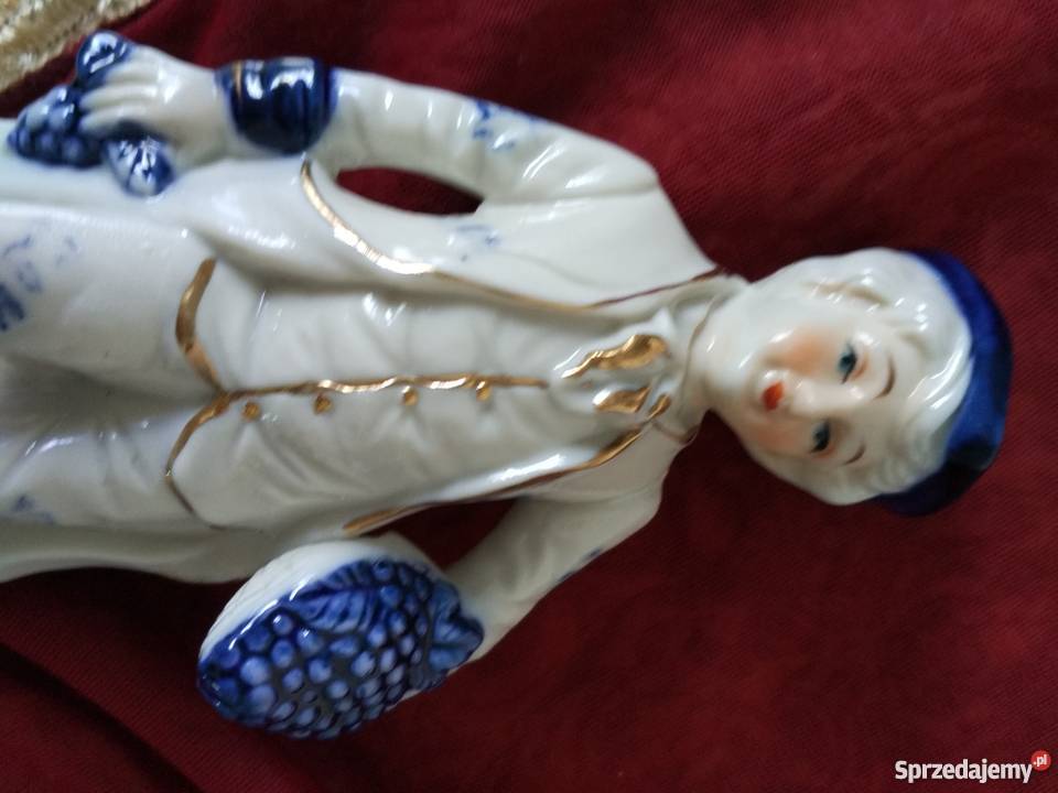 Figurka z porcelany Młodzieniec z winogronami małopolskie Ropa sprzedam