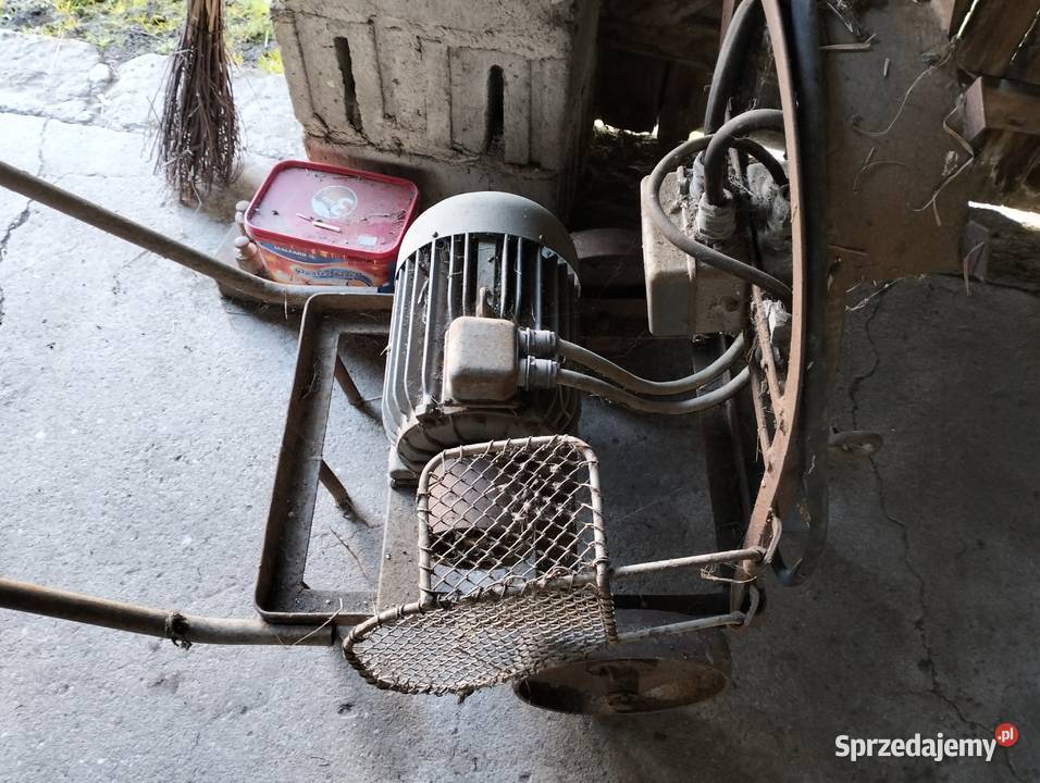 Silnik elektryczny 75 kW na wózku Wrząca