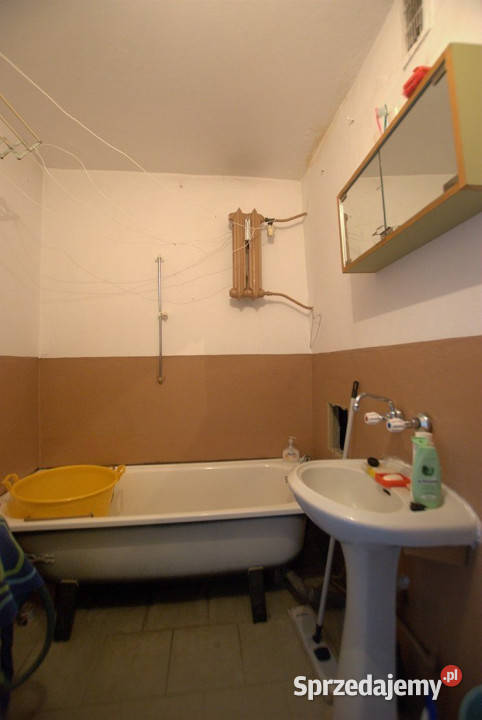 Mieszkanie Kielce Jeziorańskiego 5767m2 3 pokoje