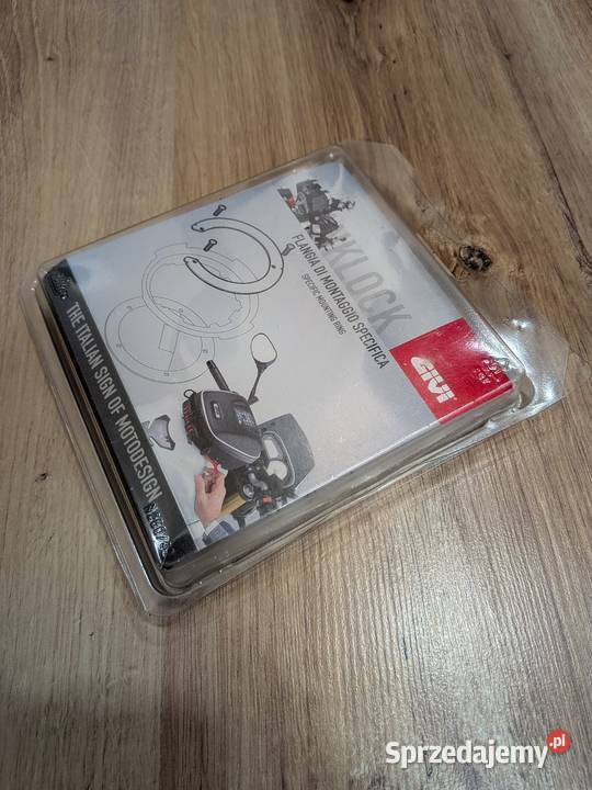 Givi BF02 mocowanie tank baga Aprilia rs Triumph