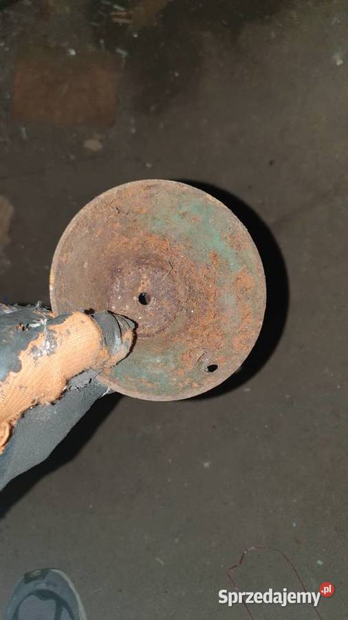 Lejek tuleja przemysłowa część maszyny tokarka Warszawa