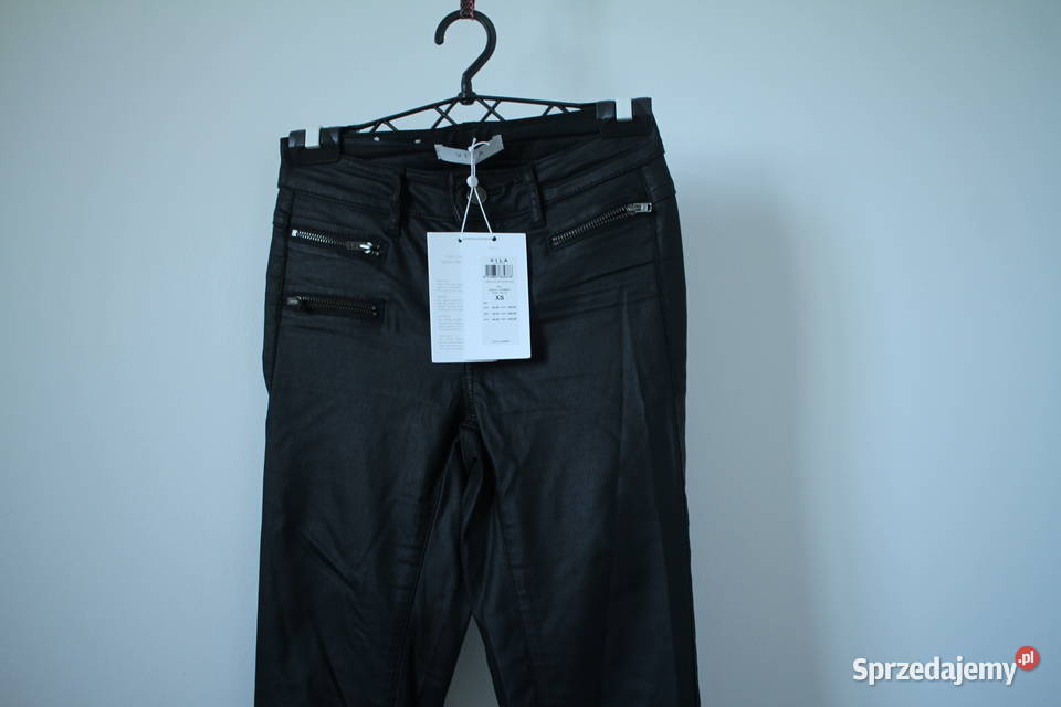 czarne spodnie VILA xs 34 zamki rurki woskowane Toruń