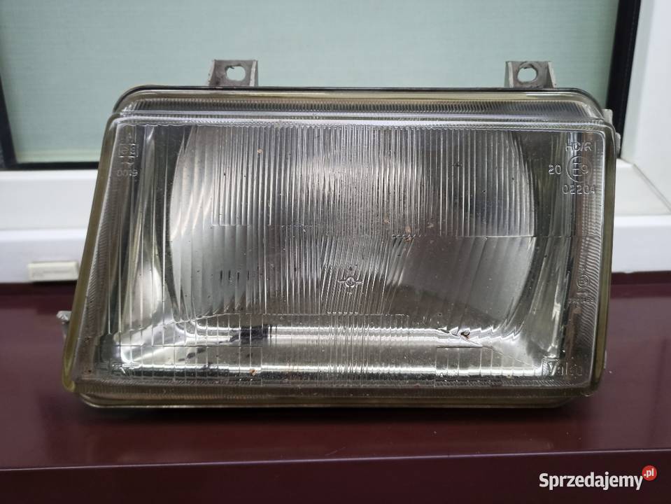 Seat Ibiza I 1 lampa przednia lewa reflektor Sieradz