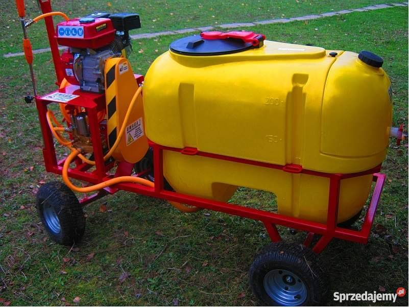 OPRYSKIWACZ SPALINOWY WÓZKOWY MODEL POLEXIM200 Izdebki sprzedam