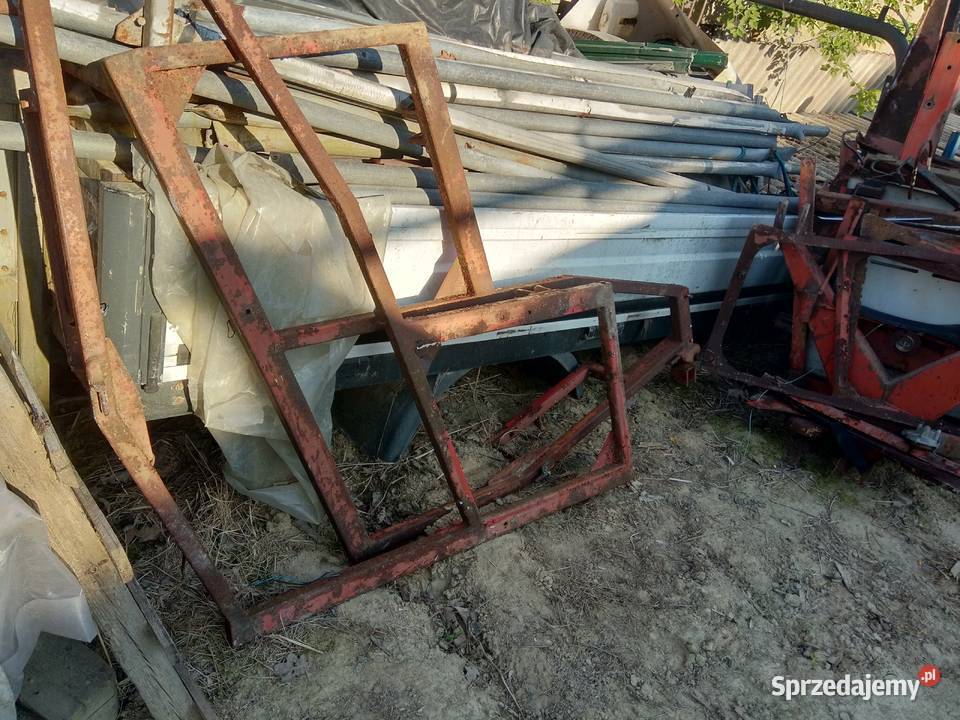 Skrzynia ladunkowa z winda