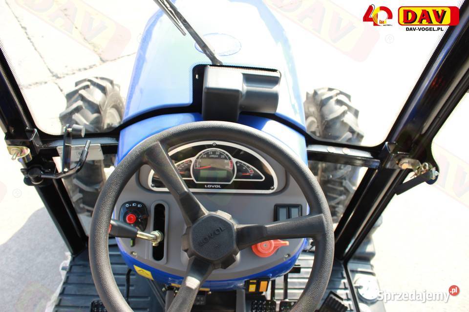 Ciągnik rolniczy 40 LOVOL M404 klimatyzacja