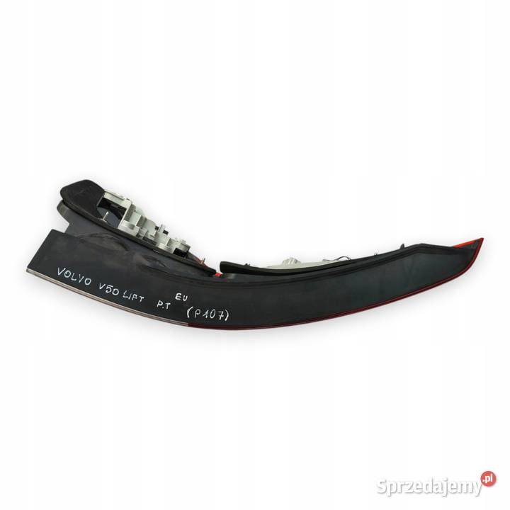 LAMPA PRAWA Volvo V50 I LIFT 20072012 tylna Chełm