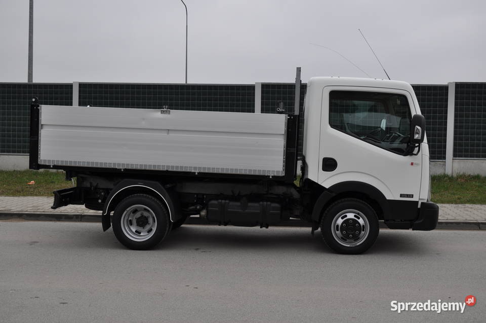 Nissan NT 400 3513 CABSTAR WYWROTKA 3 STRONNA radio / CD Bilcza