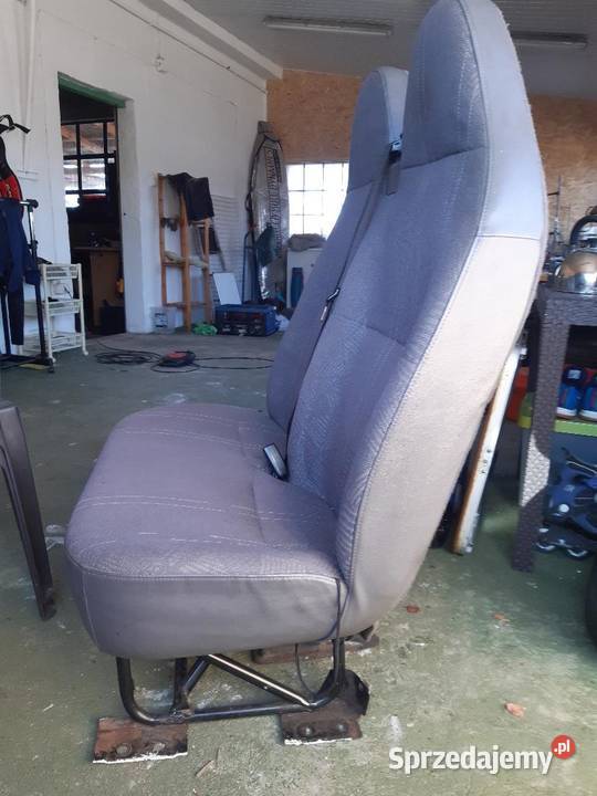 Fotele pasażera przód ford transit 2005 200000km Wicko