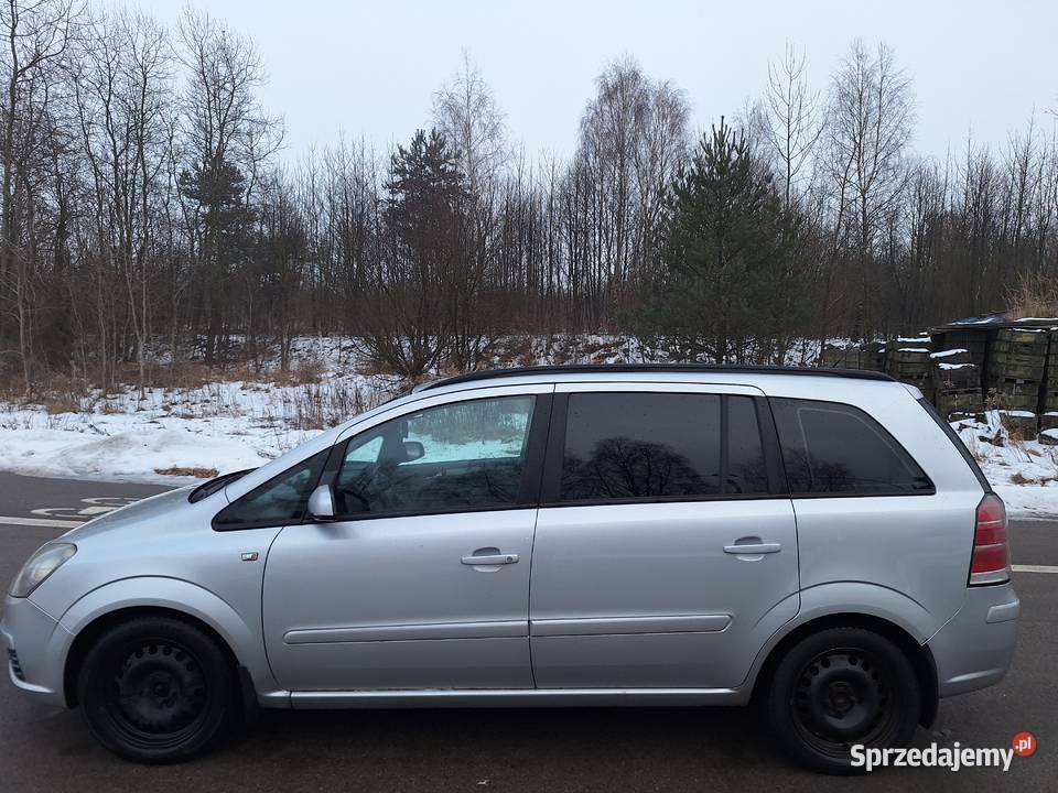 Opel zafira 16 gaz hak 7 osobowy Rok produkcji 2005 śląskie Zawiercie