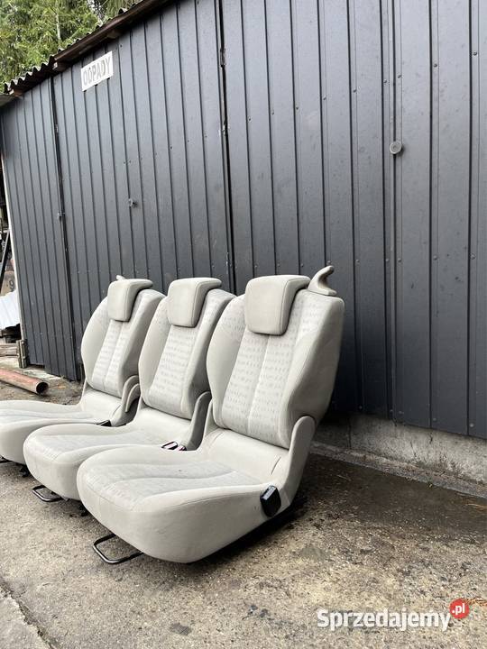 KOMPLET fotele osobowe podkarpackie sprzedam