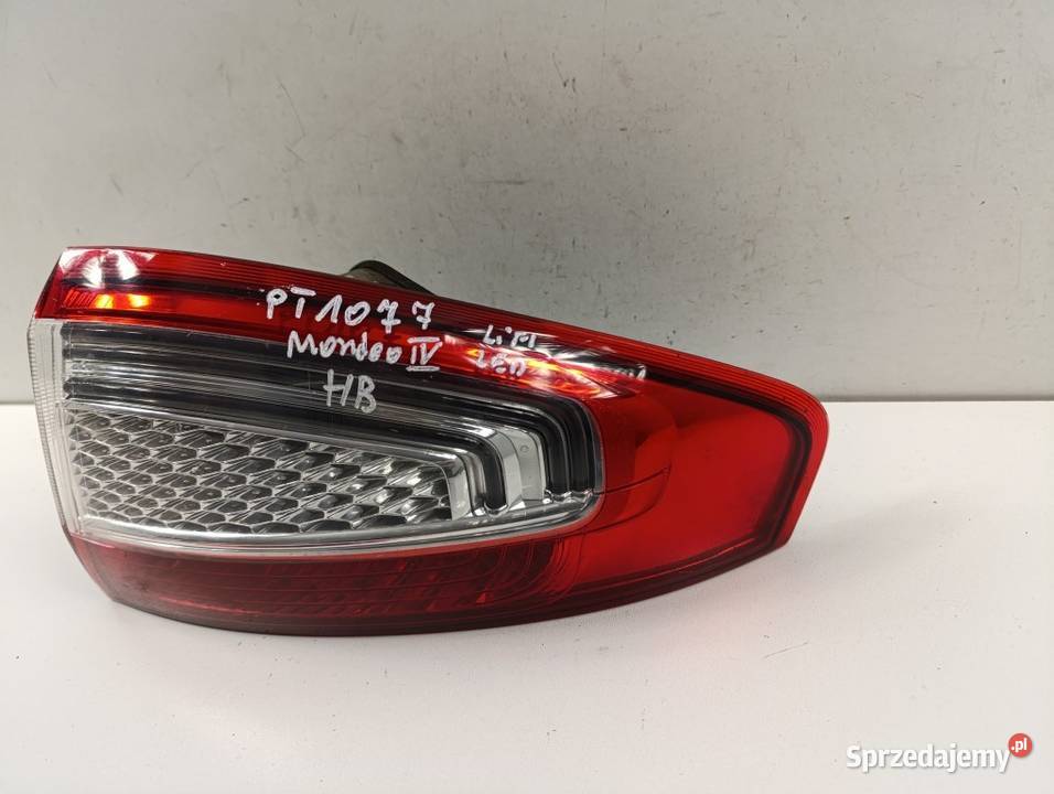 FORD MONDEO MK4 LIFT HB LAMPA TYŁ PRAWA LED Oświetlenie wielkopolskie Zbierkowo