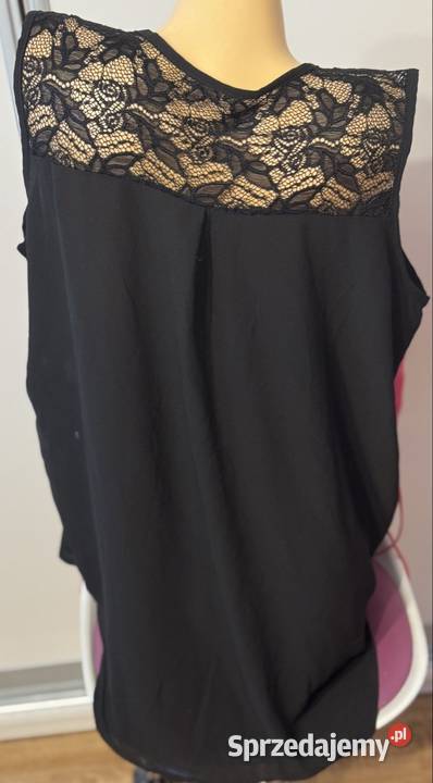 Elegancka czarna bluzka damska