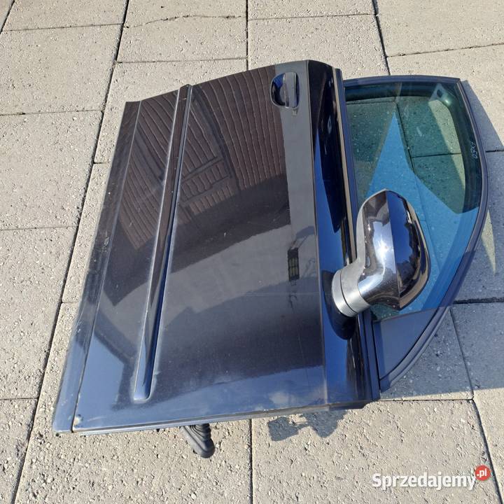 Seat Exeo 4D sedan drzwi klapa bagażnika zderzak osobowe śląskie Jastrzębie-Zdrój
