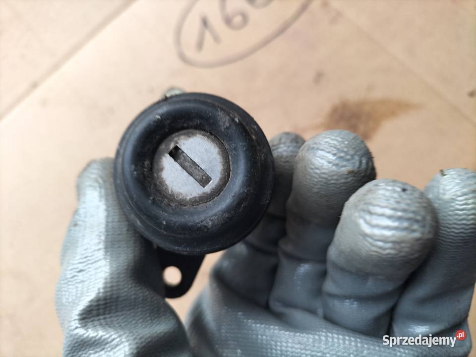 AUDI 80 B4 ZAMEK ZAMKI KLAPY TYŁ TYLNEJ osobowe Kamień-Kolonia