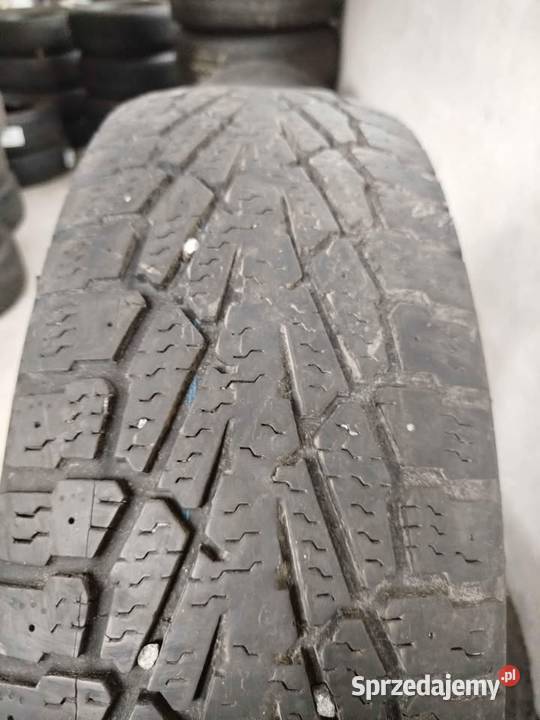 Opony Nokian Hakkapelitta LT2 24570 r17 17cale Samochodowe