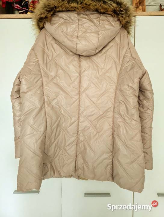 Kurtka z kapturem
