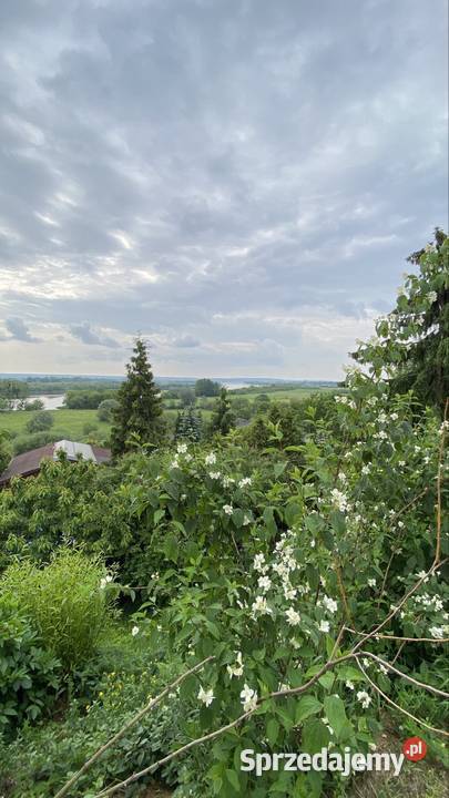 Dom w Nowem z panoramą Wisły asfalt kujawsko-pomorskie Nowe