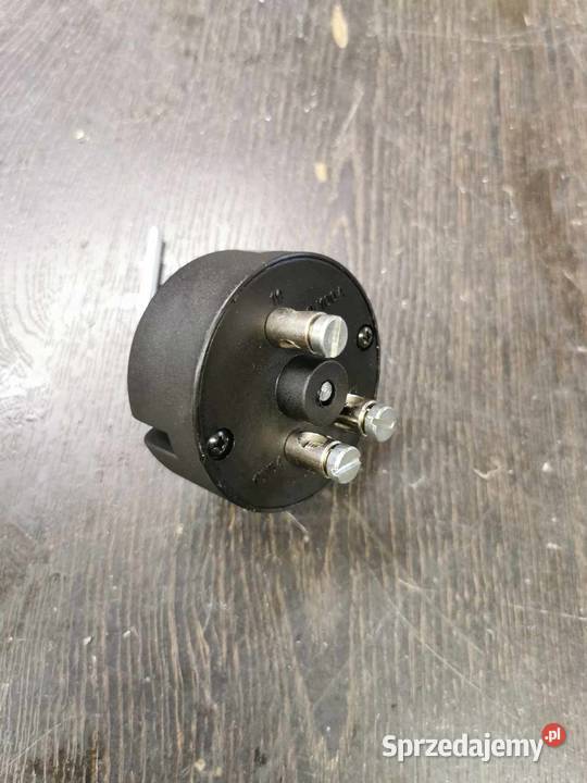 PRZEŁĄCZNIK ŚWIEC ŻAROWYCH URSUS C330 C328