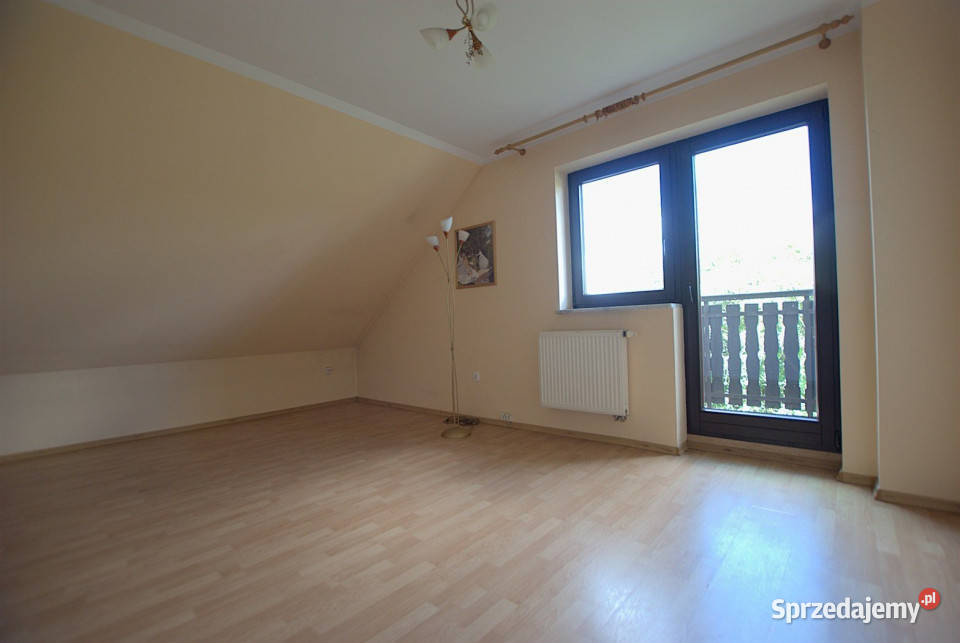 Sprzedam dom wolnostojący 2366 metrów Kielce 236.6m2 Nieruchomości