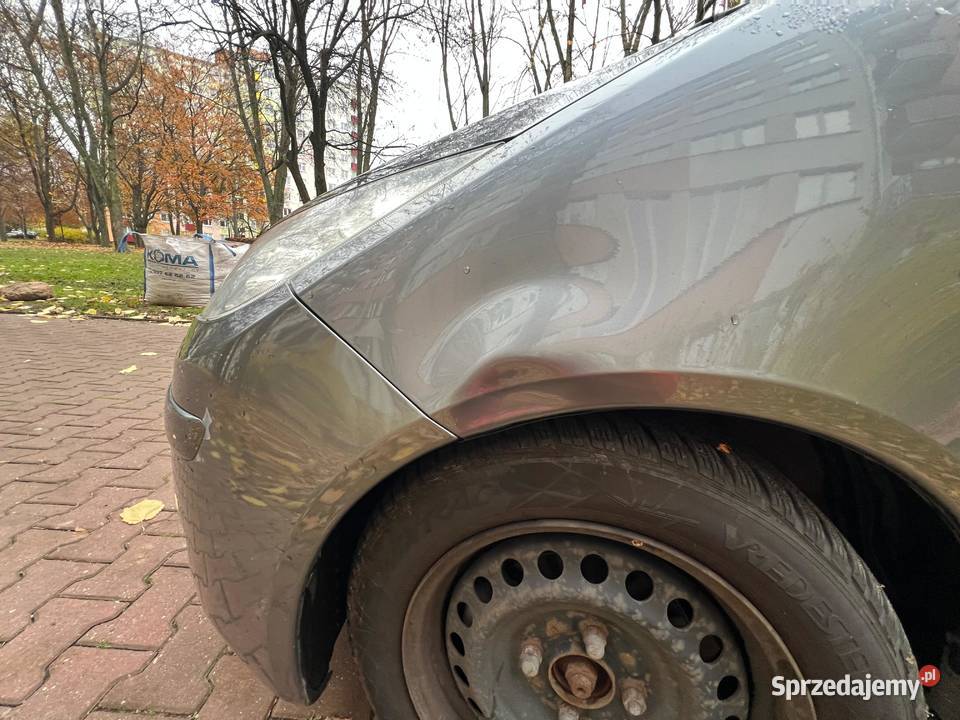 Mitsubishi Colt 15B 109 2005r