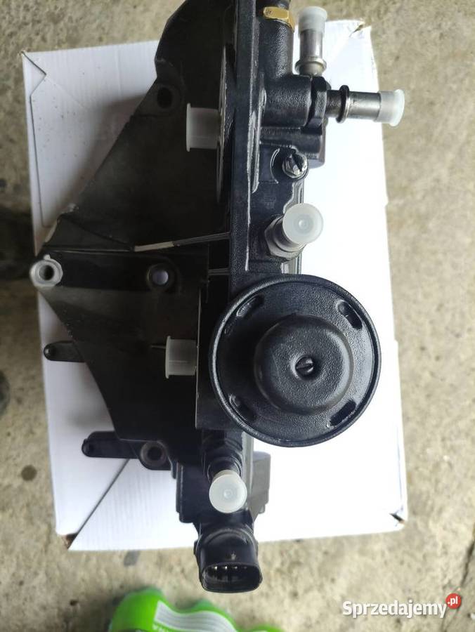 Podstawa filtra paliwa case farmall 5801465408 Dębica