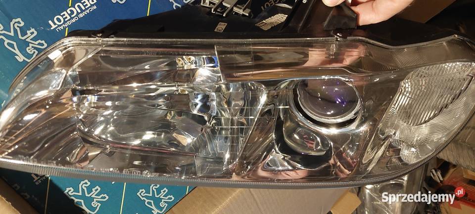 Lampa reflektor Peugeot 406 coupe lewy nowy Kalety