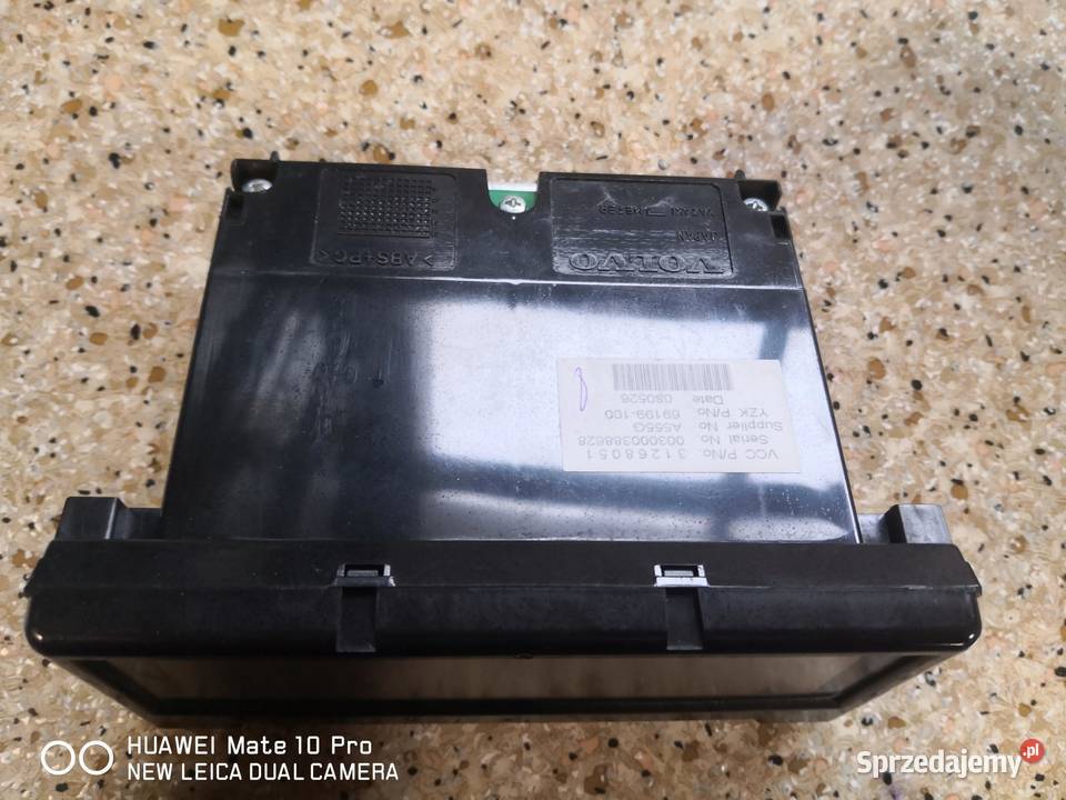 WYŚWIETLACZ EKRAN VOLVO V70 31268051 Liczniki i zegary