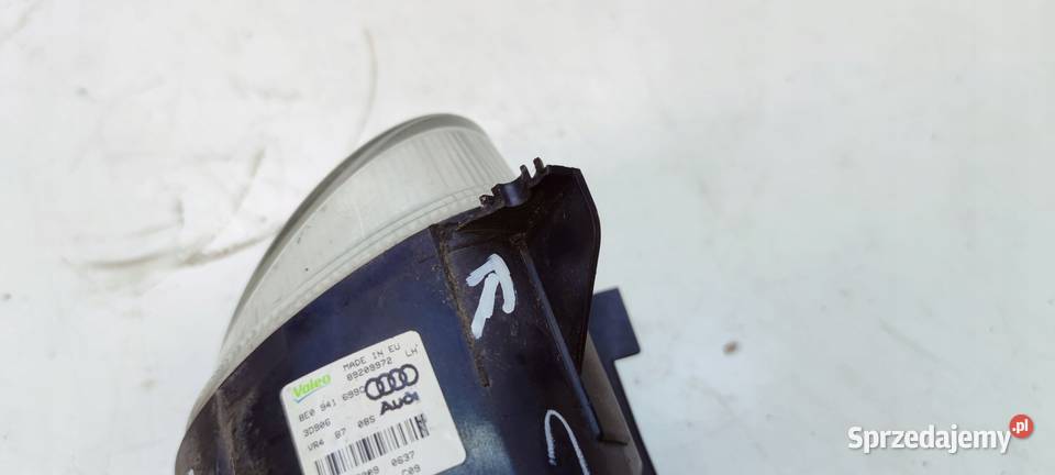 HALOGEN LEWY PRZÓD AUDI A3 8P A4 B7 8E0941699C Przystajń
