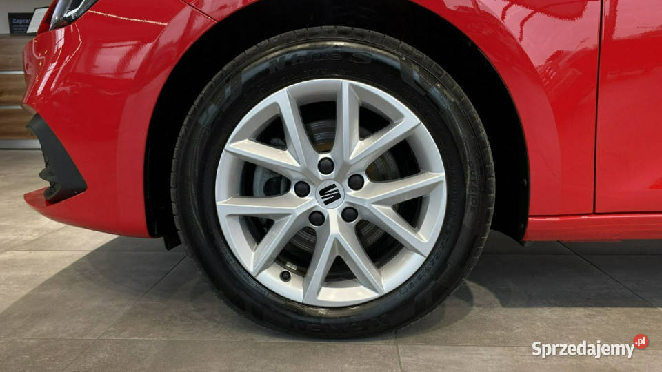 Seat Leon Style 15TSI 130 M6 2021 r salon I Myślenice