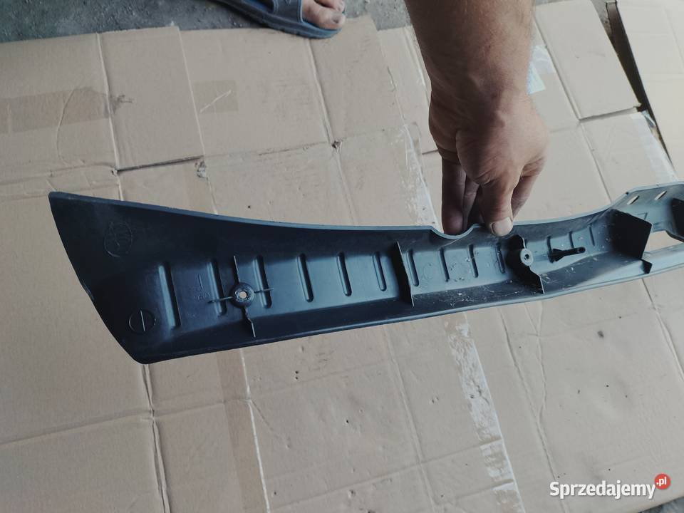 OSŁONA ZAMKA KLAPY BAGAŻNIKA CITROEN XSARA