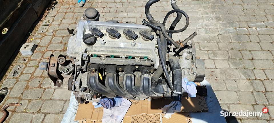 katalizator 2x Toyota Yaris Verso 13 benz 2003 Rok produkcji 2003 Toruń sprzedam