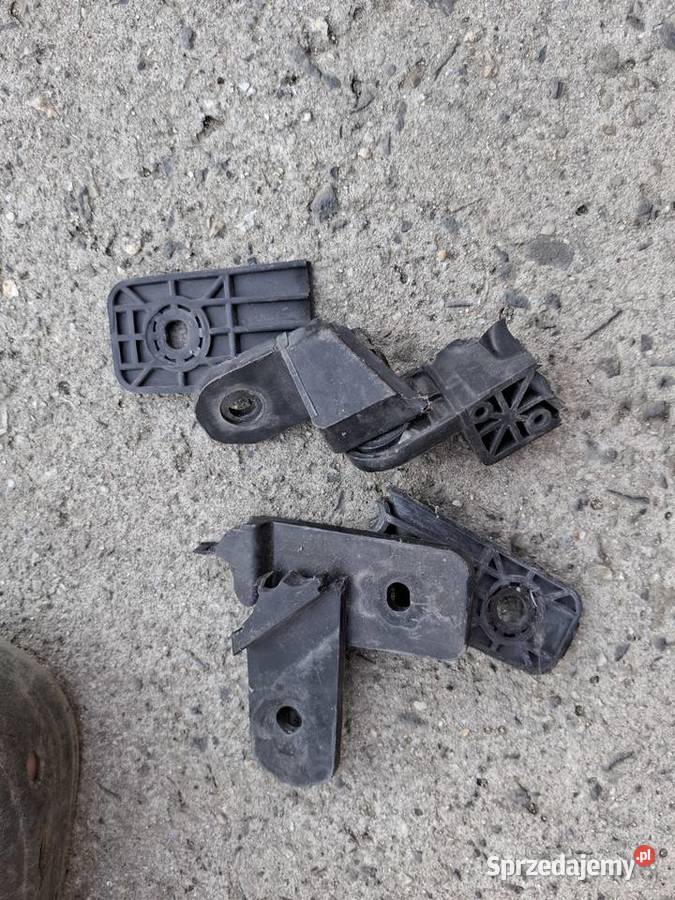 Sprzedam lampy przednie Opel Antara osobowe Tomaszowice