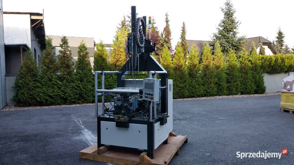 Maszyna do produkcji pudełek oklejanych RIGID wielkopolskie Poznań
