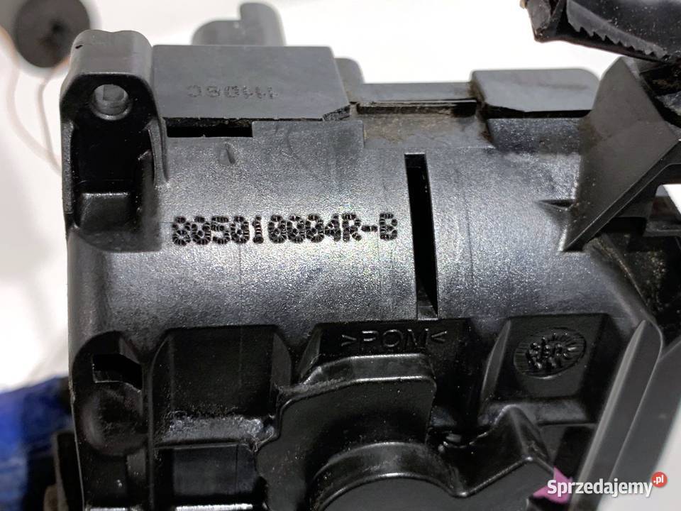 ZAMEK DRZWI LEWY PRZÓD RENAULT LAGUNA III Kombi sprzedam