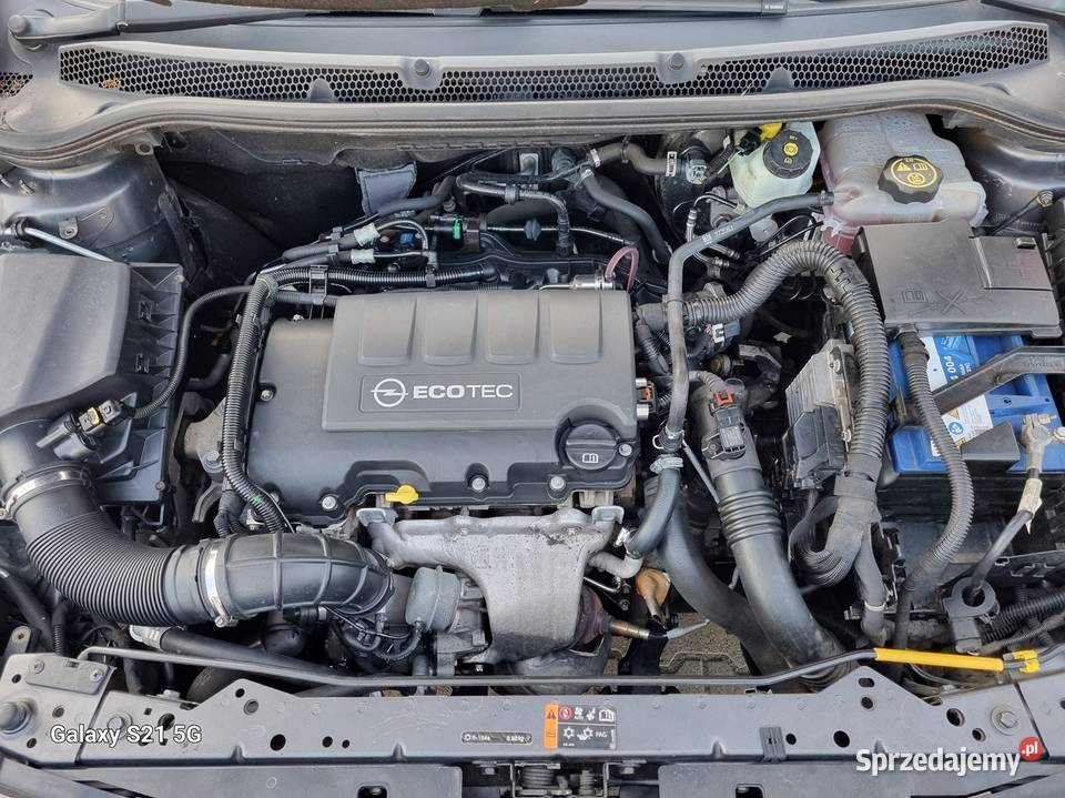 Opel Astra J 14 140 skóra nawigacja alufelgi aluminiowe felgi sprzedam