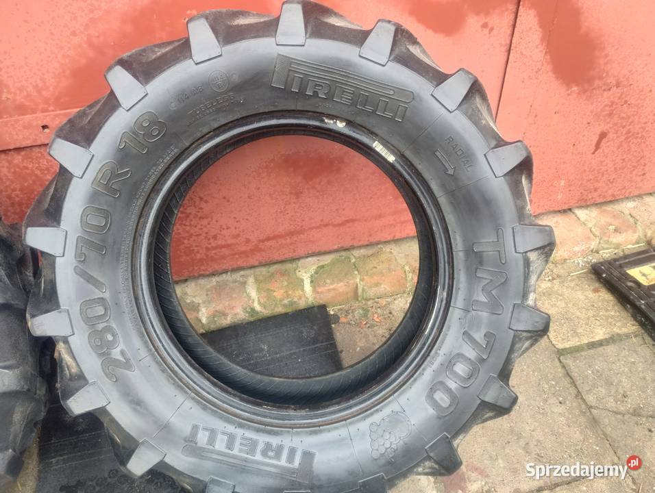 Opony 28070 R 18 Opony rolnicze Świdnik Duży sprzedam