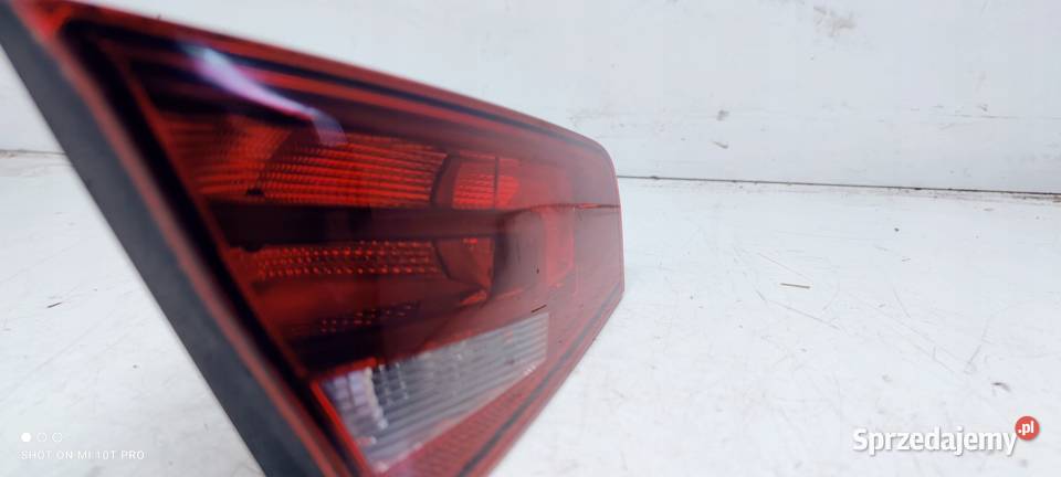 LAMPA LEWY TYŁ W KLAPĘ AUDI A3 8V 3D 8V3945093 Przystajń sprzedam