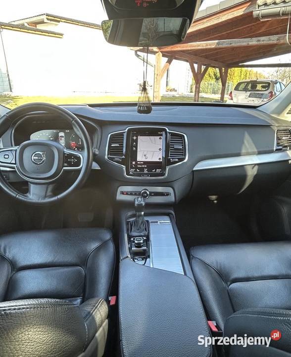 Volvo XC 90 D5 AWD Momentum Rok produkcji 2017 Czaniec