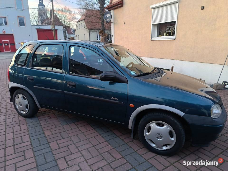 Opel Corsa B Prawdziwe 90s Vibes Salon manualna opolskie Bierawa