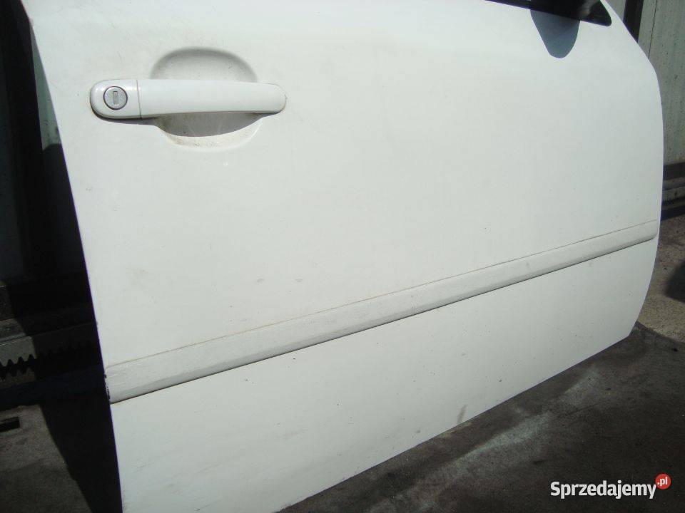DRZWI PRAWY PRZÓD Skoda Octavia I 19 TDI