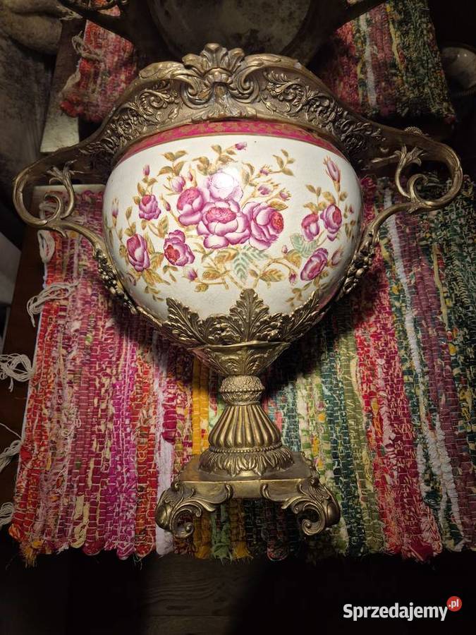 Waza porcelanowa z różami przepiękne okucie Wrocław