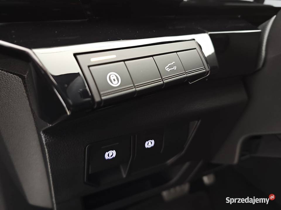 AUSTRAL 12 ETech Full Hybrid 200 Iconic esprit kamera cofania