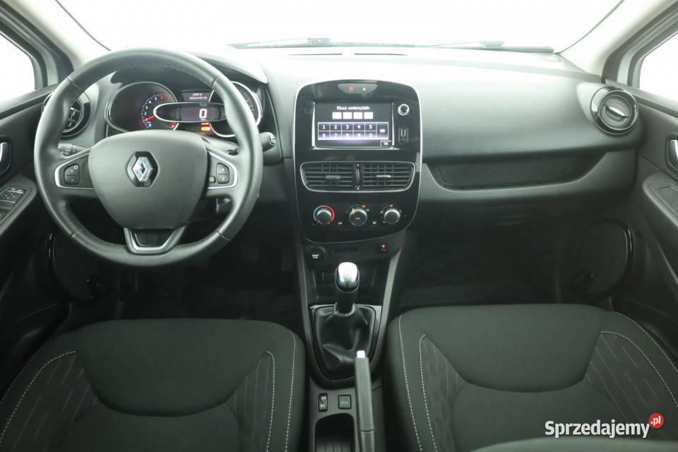 Renault Clio 09 TCe gniazdo USB Bielany Wrocławskie