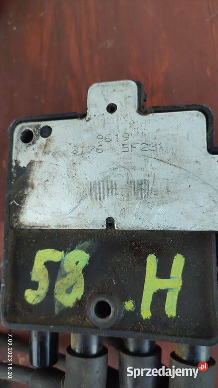 58HCEWKA OPEL CORSA B 12 1103982 osobowe Akumulatory Włoszczowa sprzedam